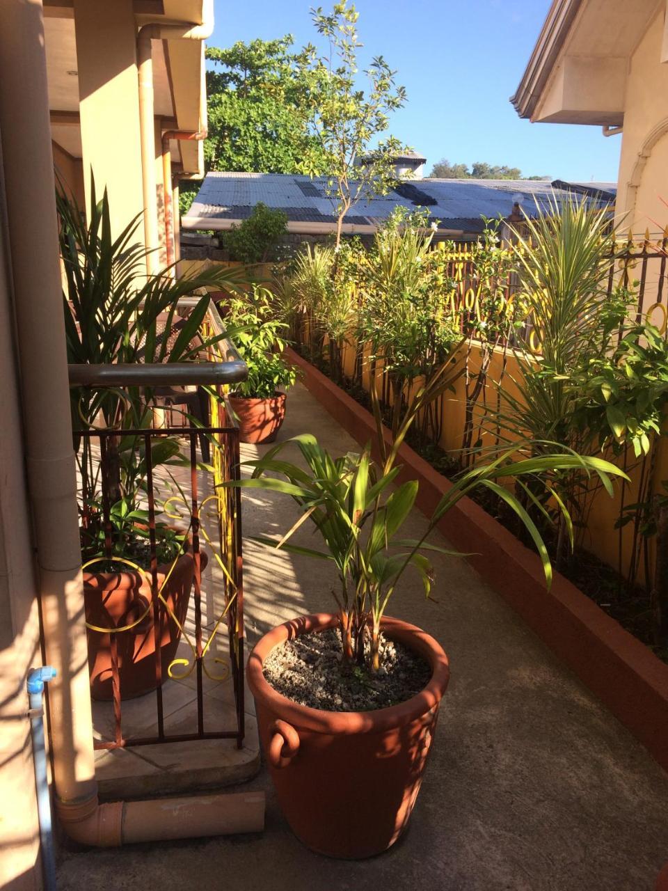 Sunrise Apartelle Olongapo Luaran gambar