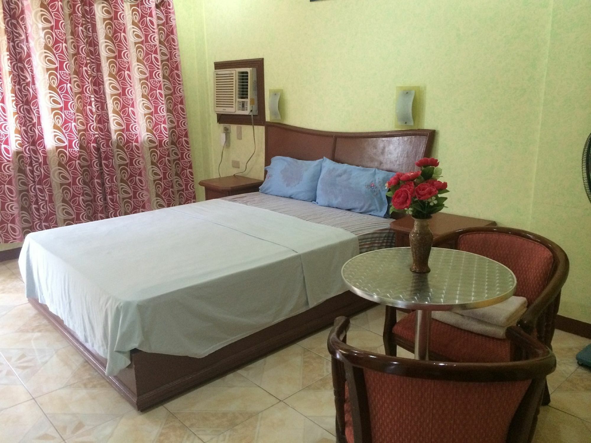 Sunrise Apartelle Olongapo Luaran gambar