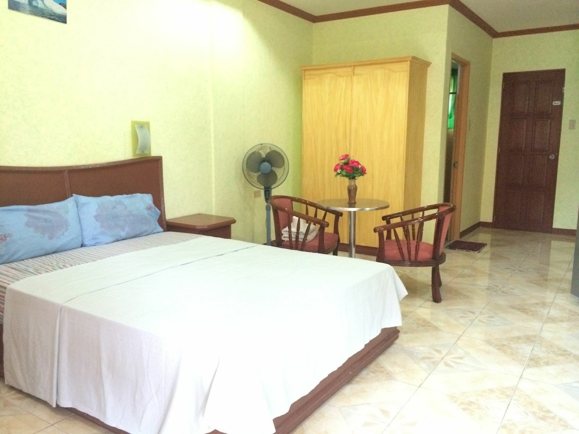 Sunrise Apartelle Olongapo Luaran gambar