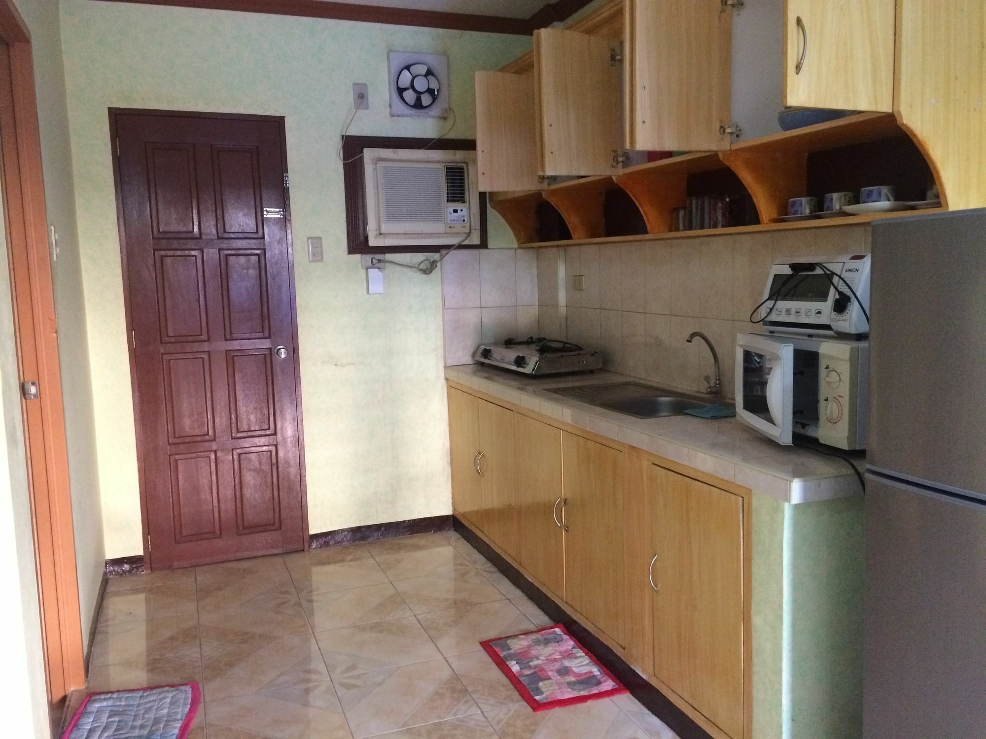 Sunrise Apartelle Olongapo Luaran gambar